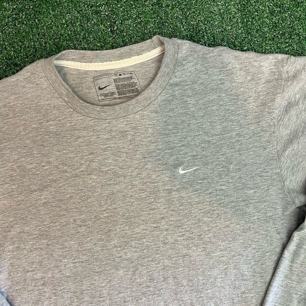 Light Gray Nike Mini Swoosh Crewneck Casual Long Sleeve Workout Gym Size Large